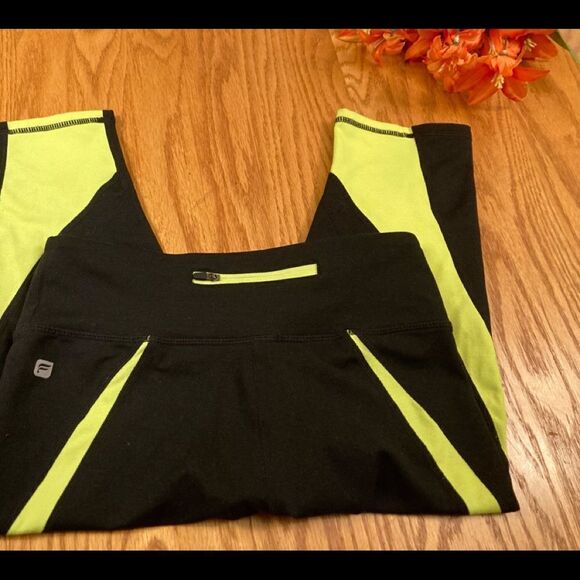 Fabletics Black and Yellow Leggings - Picture 6 of 9